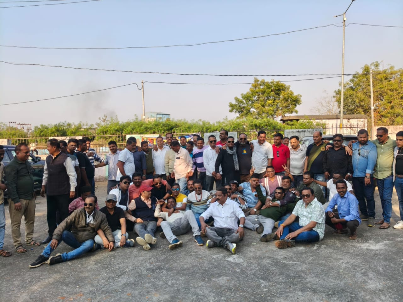 ଖୋର୍ଦ୍ଧା ବି ଜେ ବି ହାଇସ୍କୁଲ ୧୯୯୩&nbsp; ବ୍ୟାଚ ବନ୍ଧୁମିଳନ : ଭାବବିହ୍ୱଳ ହେଲେ ସହପାଠୀ