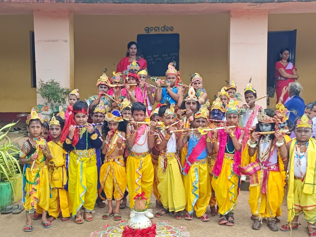 ପୋଡାଡିହ ଭାରତୀୟ ବିଦ୍ୟା ନିକେତନରେ ଜନ୍ମାଷ୍ଟମୀ ପାଳିତ