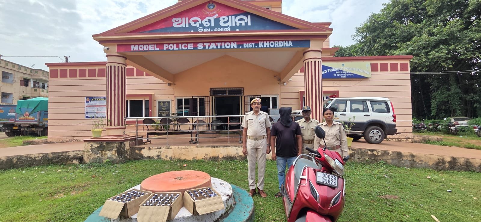 Illegal Liquor Transport Racket Under Scanner in Khordha; One Arrested